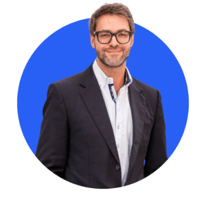 Nami Shams, Gründer